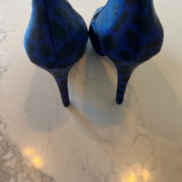 Mimco royal blue and black leopard print pony hair peep toe platforms si… - Picture 7 of 9